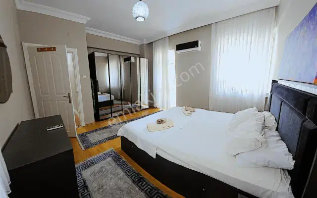 Merkezi Konumda Eşyalı Deniz Manzaralı Site İçinde 4+1 — görsel 7
