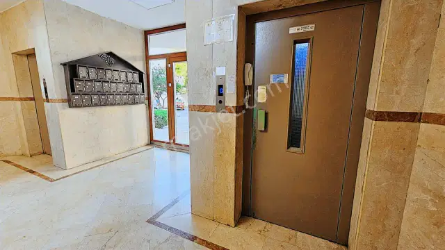 Merkezi Konumda Eşyalı Deniz Manzaralı Site İçinde 4+1 — görsel 28