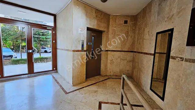 Merkezi Konumda Eşyalı Deniz Manzaralı Site İçinde 4+1 — görsel 29