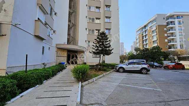 Merkezi Konumda Eşyalı Deniz Manzaralı Site İçinde 4+1 — görsel 30