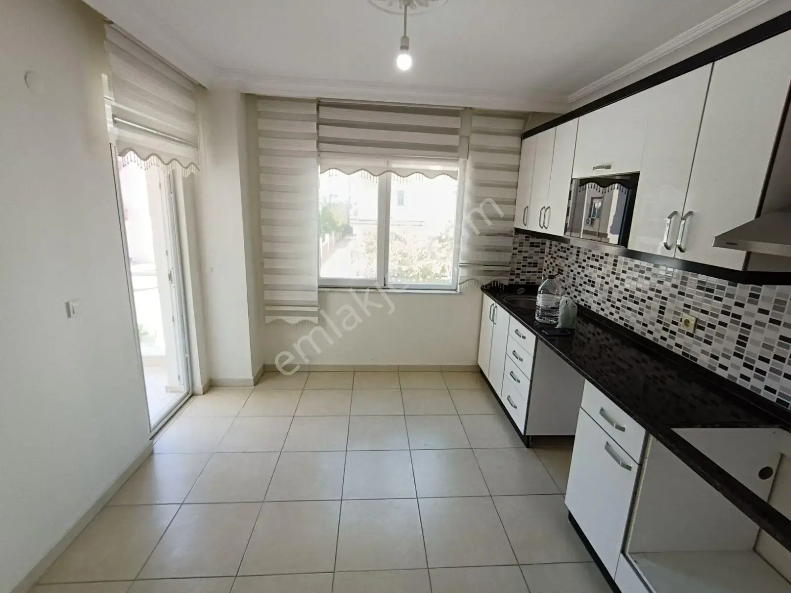 Kızıltoprak Mh/2+1 Geniş Kullanım 1.kat Kiralık Daire. — görsel 2