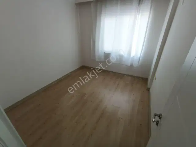 Kızıltoprak Mh/2+1 Geniş Kullanım 1.kat Kiralık Daire. — görsel 11