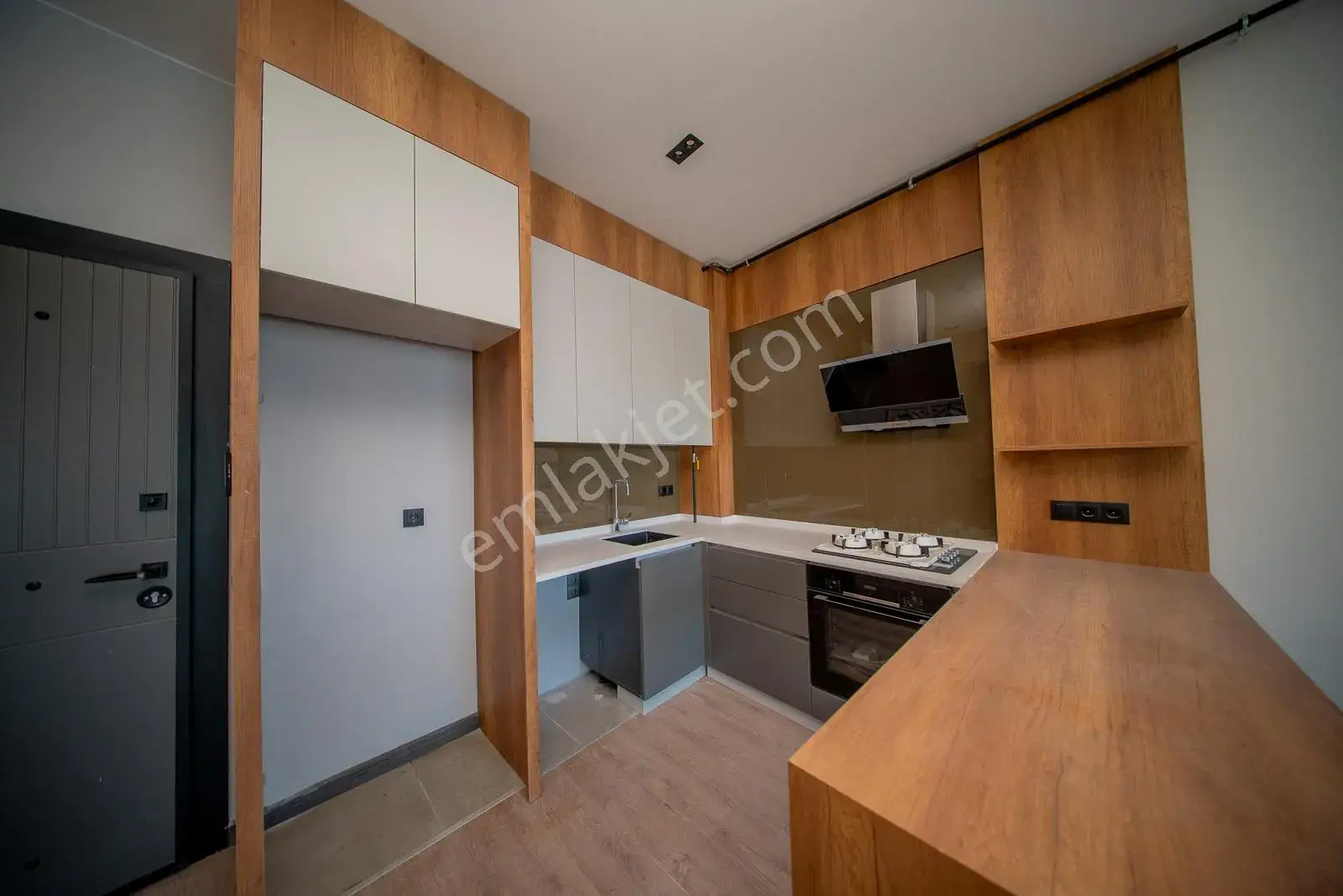 Altıntaş Beyond All'da 1+1 Ara Kat Havuz Cephe Kiralık Daire — görsel 19