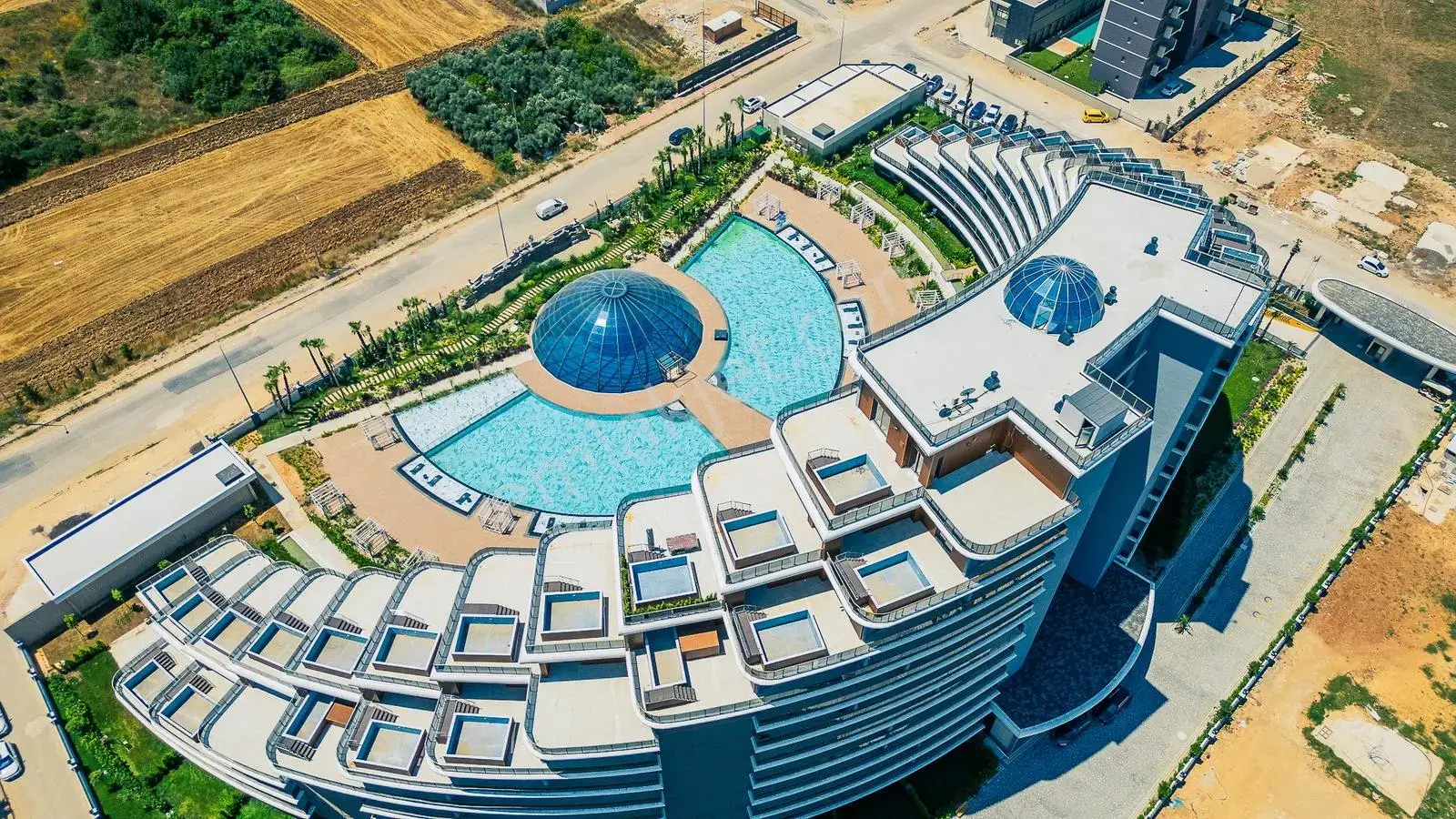 Altıntaş Beyond All'da 1+1 Ara Kat Havuz Cephe Kiralık Daire — görsel 25