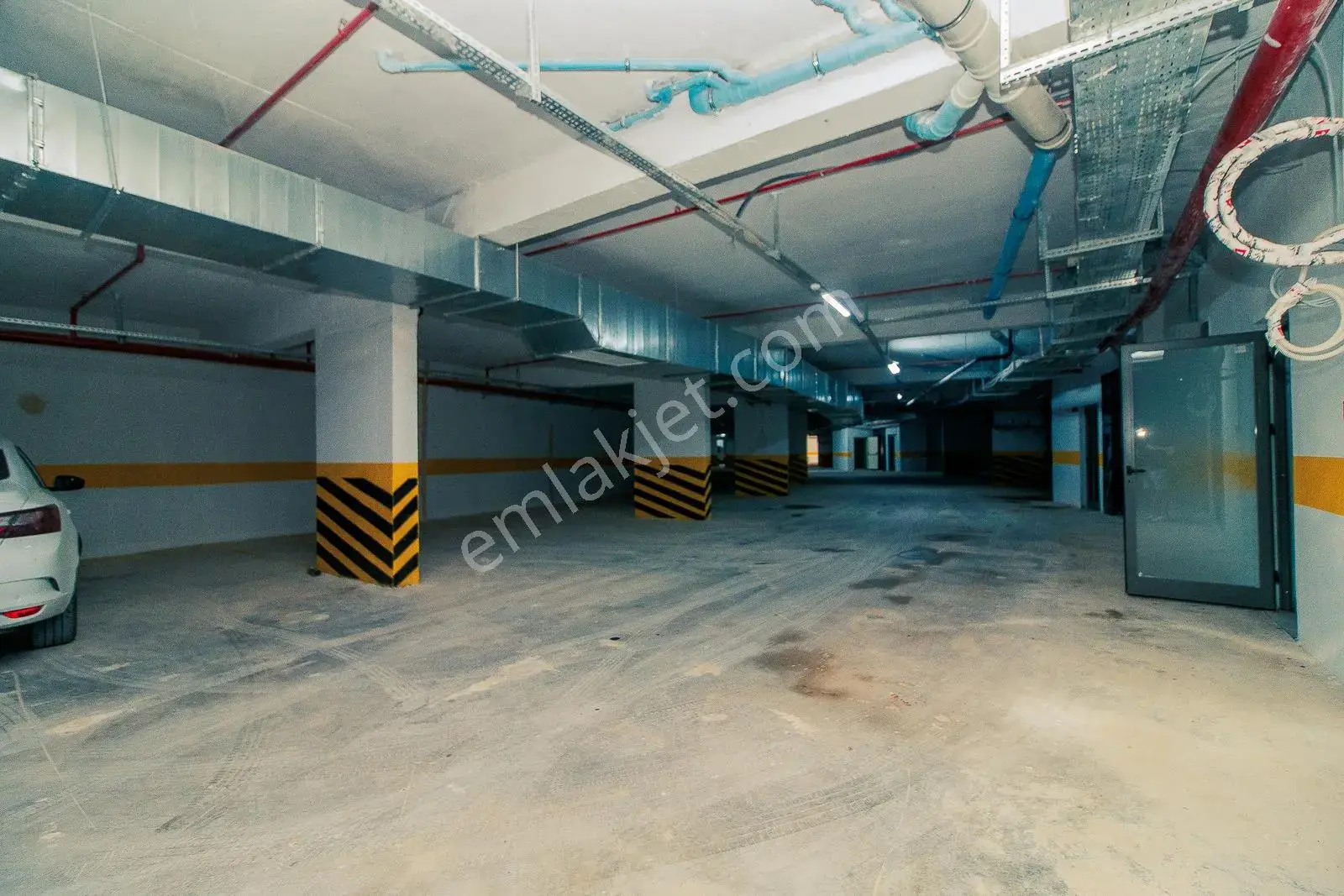 Altıntaş Beyond All'da 1+1 Ara Kat Havuz Cephe Kiralık Daire — görsel 34