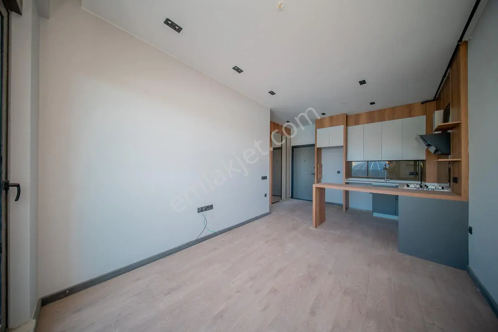 Altıntaş Beyond All'da 1+1 Ara Kat Havuz Cephe Kiralık Daire — görsel 35