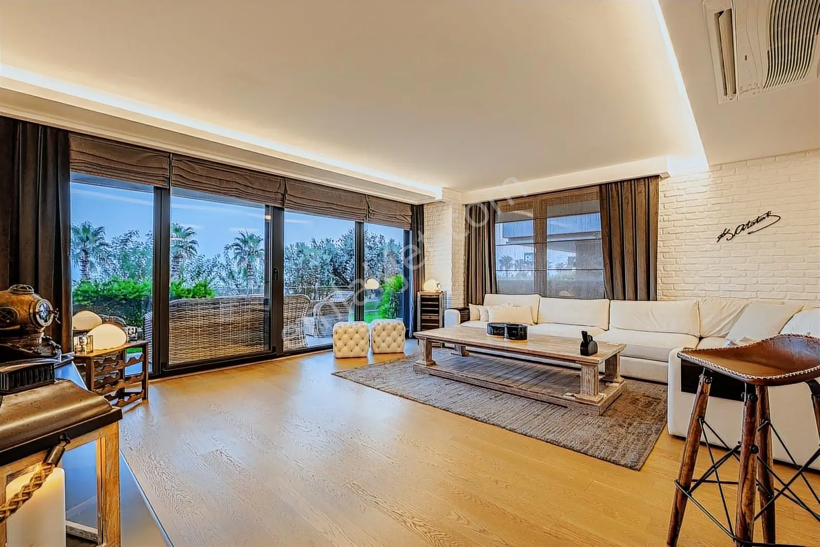 Çağlayan Antmare Deniz Manzaralı 3+1 Mimari Yapım Eşyalı Kiralık — görsel 1