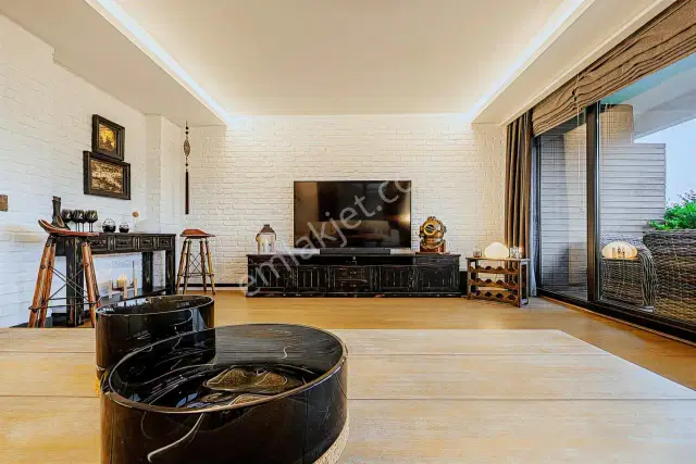 Çağlayan Antmare Deniz Manzaralı 3+1 Mimari Yapım Eşyalı Kiralık — görsel 3