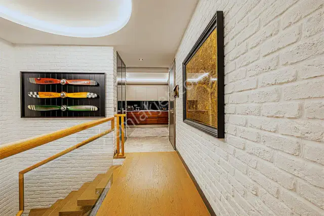 Çağlayan Antmare Deniz Manzaralı 3+1 Mimari Yapım Eşyalı Kiralık — görsel 4
