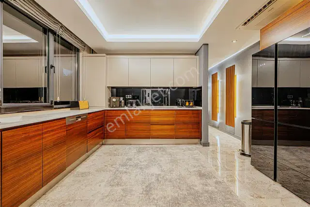 Çağlayan Antmare Deniz Manzaralı 3+1 Mimari Yapım Eşyalı Kiralık — görsel 5