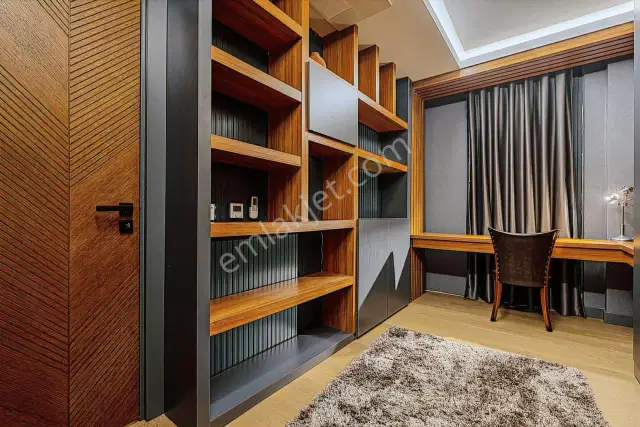 Çağlayan Antmare Deniz Manzaralı 3+1 Mimari Yapım Eşyalı Kiralık — görsel 8