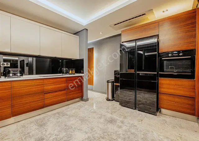 Çağlayan Antmare Deniz Manzaralı 3+1 Mimari Yapım Eşyalı Kiralık — görsel 16
