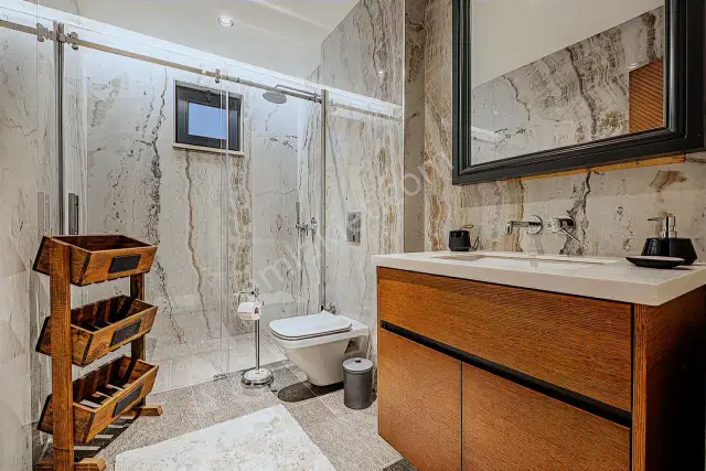 Çağlayan Antmare Deniz Manzaralı 3+1 Mimari Yapım Eşyalı Kiralık — görsel 17