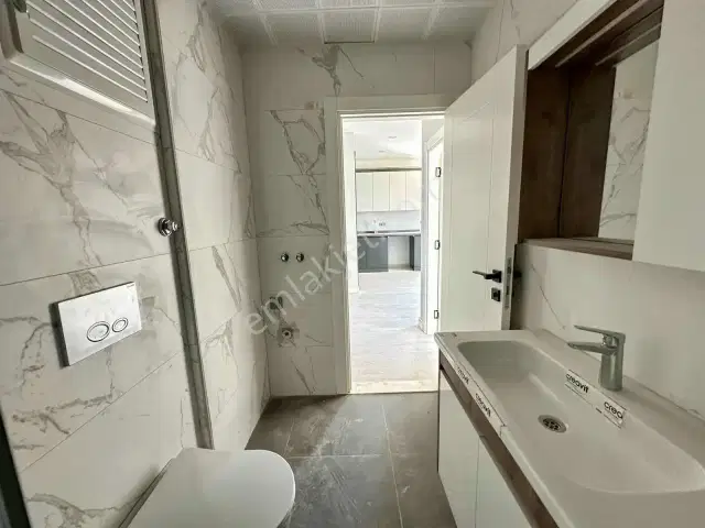 Aksu Altıntaşta İskanlı Havuzlu 1+1 Kiralık Daire — görsel 4