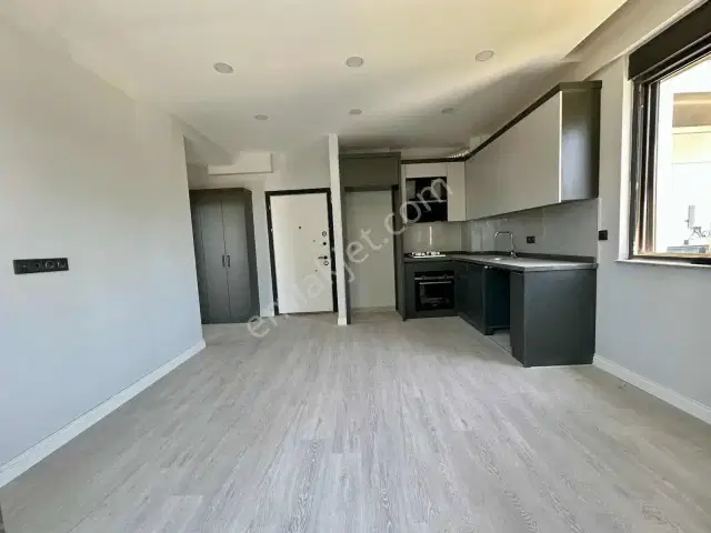 Aksu Altıntaşta İskanlı Havuzlu 1+1 Kiralık Daire — görsel 23