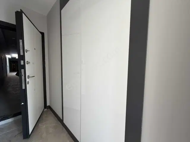Altıntaşta Donanımlı Sitede, 3 Cepheli Ve Havuz Manzaralı 2+1 — görsel 7