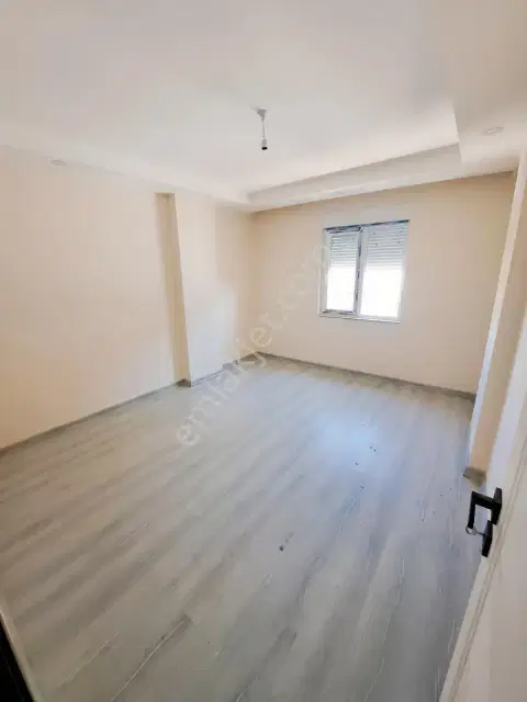 Tramvaya Yürüme Mesafesinde Sıfır 1+1 Kiralık Daire — görsel 9