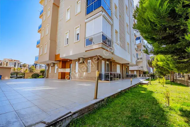 Yalı Caddesinde Site İçi Kiralık 2+1 Daire — görsel 3