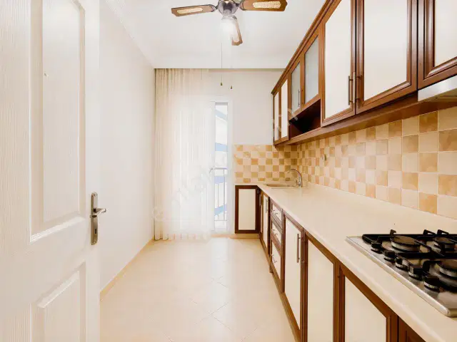 Havuzlu Site İçinde Ayrı Mutfak 2+1 — görsel 19