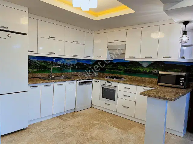 Ermenekte Ful Deniz Manzaralı Full Lüks Eşyalı Müstakil Villa — görsel 24
