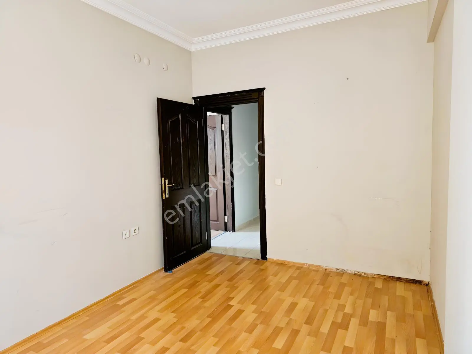 Dutlubahçe Mah.kiralık 3+1 Geniş Daire — görsel 2