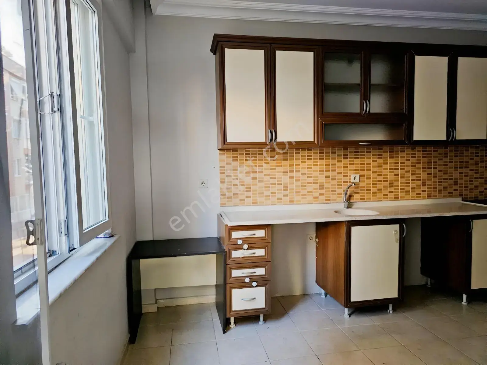 Dutlubahçe Mah.kiralık 3+1 Geniş Daire — görsel 4