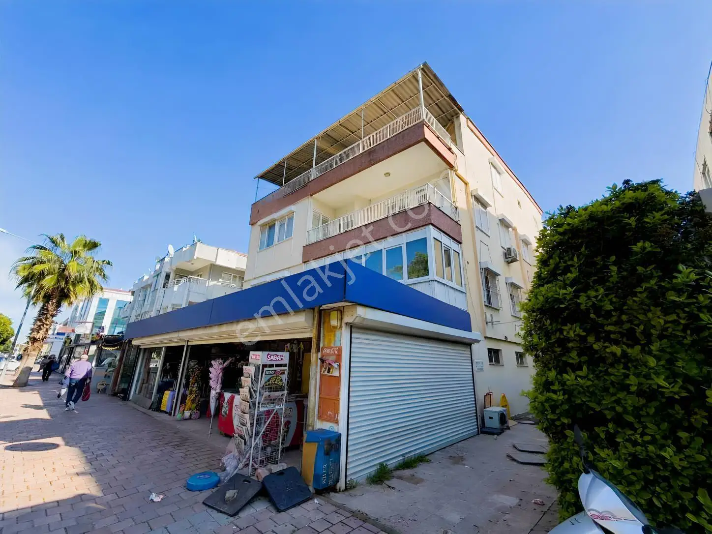Barınaklarda Denize Yakın Modern Arakat 2+1 Eşyalı Daire — görsel 1