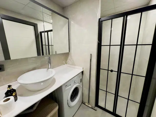 Altıntaşta Prestijli Sitede | Full Eşyalı | Geniş Kiralık Daire — görsel 14