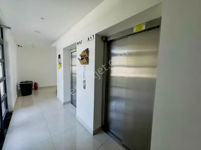 Altıntaşta Prestijli Sitede | Full Eşyalı | Geniş Kiralık Daire — görsel 18