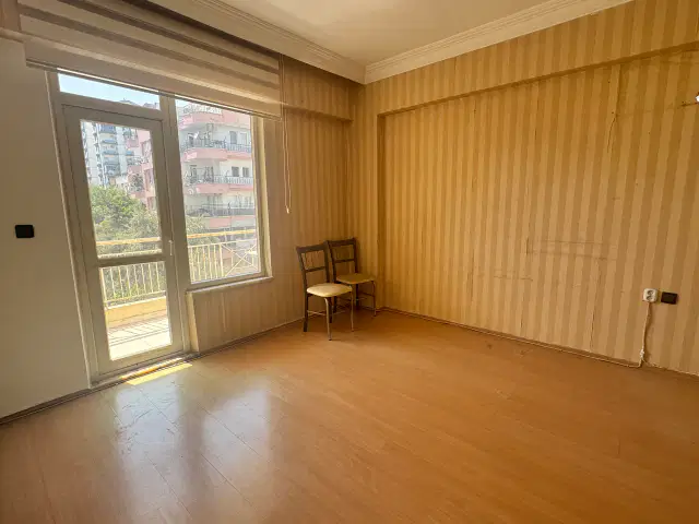 İŞLEK CADDE ÜZERİNDE YÜKSEK TABELA DEĞERLİ KİRALIK İŞ YERİ — görsel 8