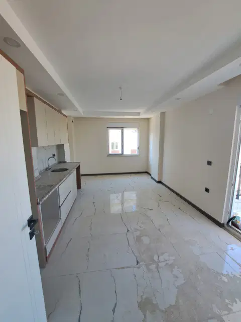 TRAMVAYA YÜRÜME MESAFESİNDE SIFIR 1+1 KİRALIK DAİRE — görsel 4