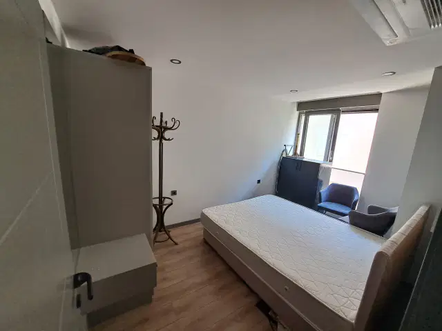Güzeloba, ara kat lüks 1+1 — görsel 17