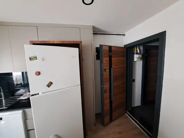 Güzeloba, ara kat lüks 1+1 — görsel 14