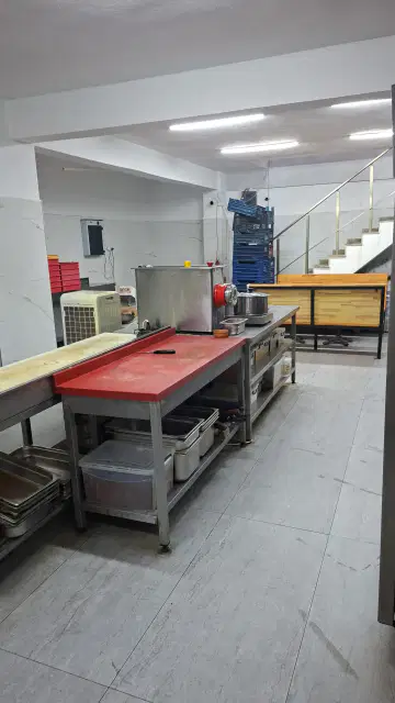 Kardeş Kentler Üzerinde Devirlik Restaurant — görsel 7