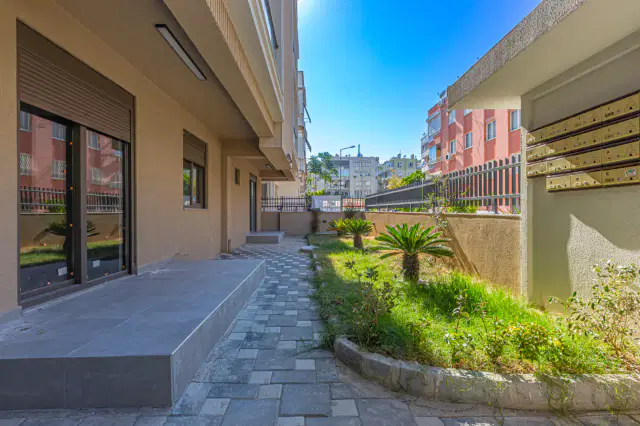Zerdalilik Mah. Cebesoy Cad.de Sıfır Bina Katta Satılık 2+1 Daire — görsel 3