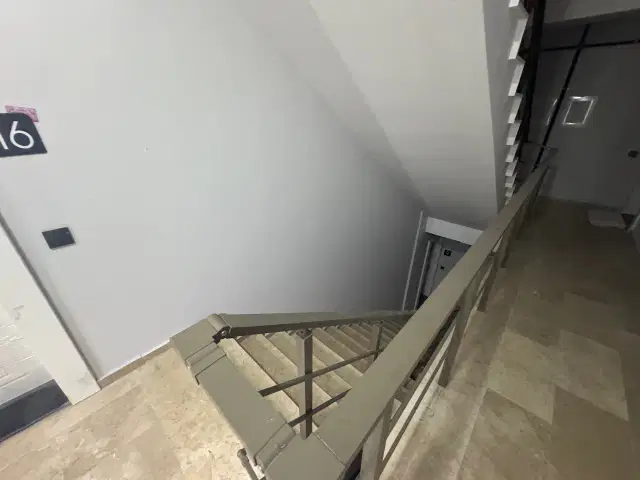 Gençlik Mahallesinde Işıklar Caddesine Yakın Satılık 3+1 Daire — görsel 7
