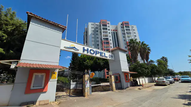 Altıntaş'ta Hopel Sitede  1+1  Kiralık Eşyalı — görsel 1