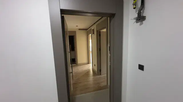 ÇAĞLAYAN BARINAKLAR'DA SIFIR BİNA DENİZE YÜRÜME MESAFESİ 4+1 DUBLEKS SATILIK DAİRE — görsel 2