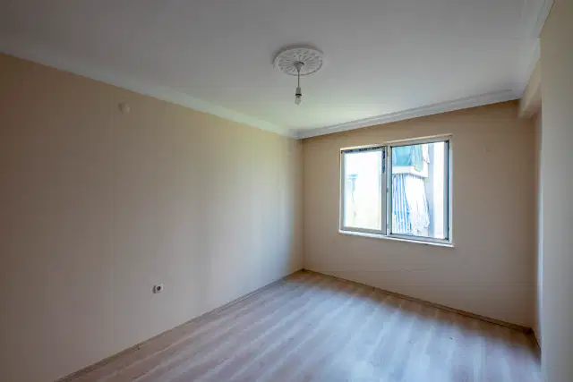 ALTINOVA ORTA MAH. SATILIK 2+1 DAİRE 100 M2 — görsel 14