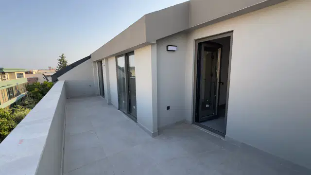 ÇAĞLAYAN BARINAKLAR'DA SIFIR BİNA DENİZE YÜRÜME MESAFESİ 4+1 DUBLEKS SATILIK DAİRE — görsel 13