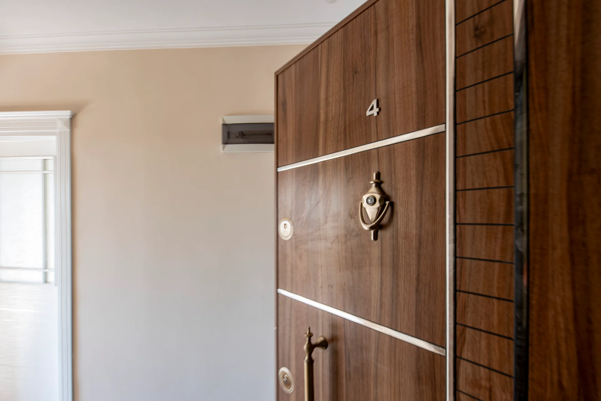 ALTINOVA ORTA MAH. SATILIK 2+1 DAİRE 100 M2 — görsel 1