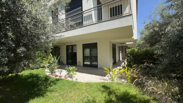 GÜZLEOBA'DA YENİ BİNADA 2+1 VİLLA TADINDA SATILIK DAİRE — görsel 24