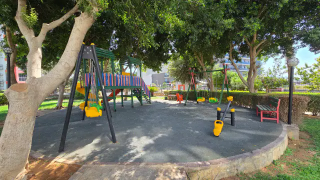 Altıntaş'ta Hopel Sitede  1+1  Kiralık Eşyalı — görsel 3