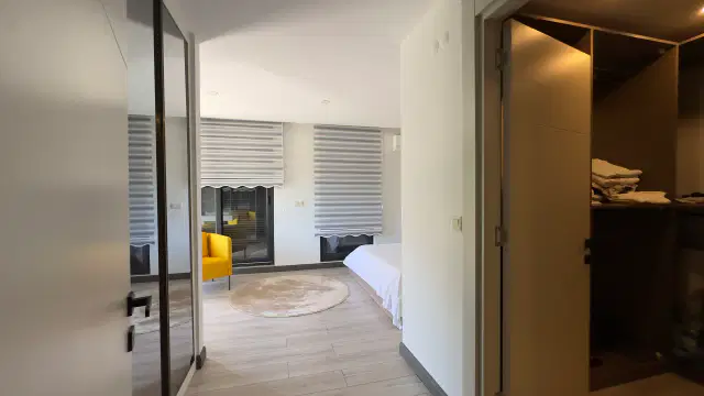 GÜZLEOBA'DA YENİ BİNADA 2+1 VİLLA TADINDA SATILIK DAİRE — görsel 8