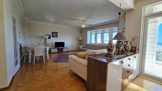 Güzeloba'da Eşsiz Deniz Manzaralı, İki Bağımsız Kullanıma Uygun 4+2 Dubleks Daire! — görsel 5