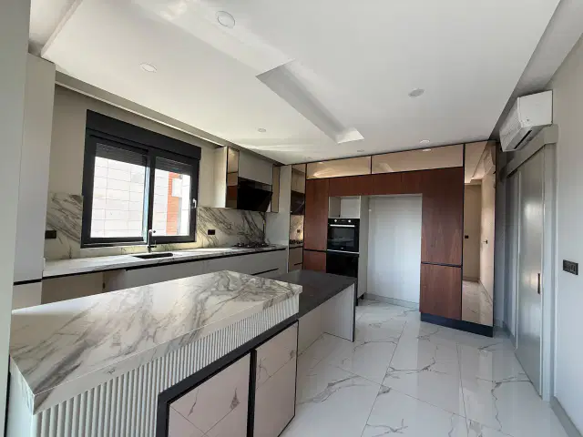 KONAKLAR’DA 3 CEPHELİ 180 M² GENİŞ 3+1 HAVUZLU SİTE — görsel 8
