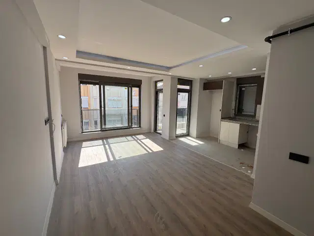 Gençlik Mahallesinde Işıklar Caddesine Yakın Satılık 3+1 Daire — görsel 16
