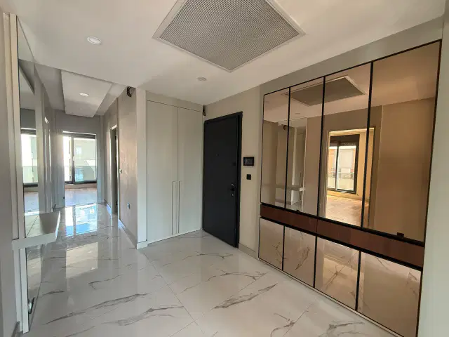 KONAKLAR’DA 3 CEPHELİ 180 M² GENİŞ 3+1 HAVUZLU SİTE — görsel 20