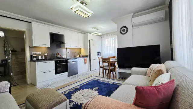 DENİZE KISA MESAFEDE ÇAĞLAYANDA ESKİ LARA YOLUNA YAKIN DOĞALGAZLI SATILIK DUBLEKS 3+2 DAİRE — görsel 2