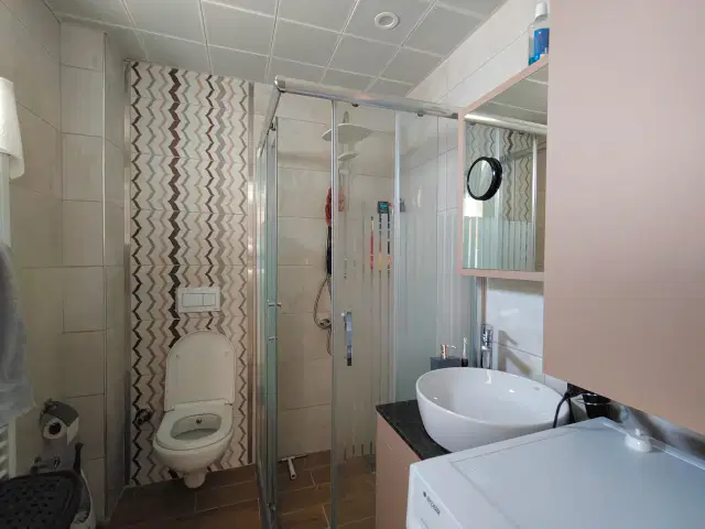 Lara Güzeloba Havuzlu Site Yuvamkent-4 Katta Doğalgazlı Eşyalı Satılık 1+1 Daire — görsel 23